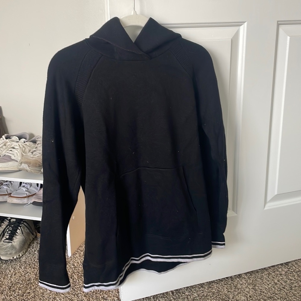 Lululemon sweater